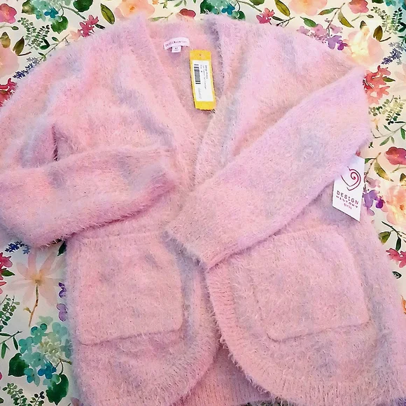 LIKE WEARING a CLOUD! NWT Design History Girls Feather-Knit Open Cardigan, Med. - Picture 1 of 12